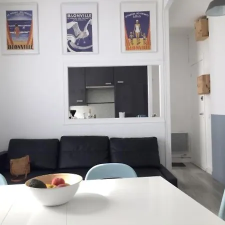 Charmant Avec Wifi Au Centre, A 2 Pas De La Plage - Fr-1-712-31 아파트 *